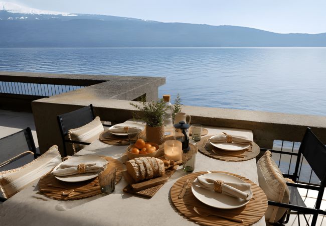 Villa in Toscolano-Maderno - Villa Coccodrilla Lake front