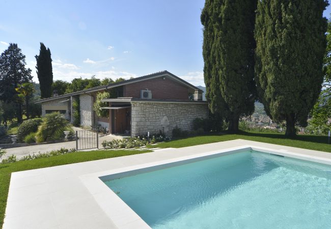 Villa in Salò - Villa Desiré