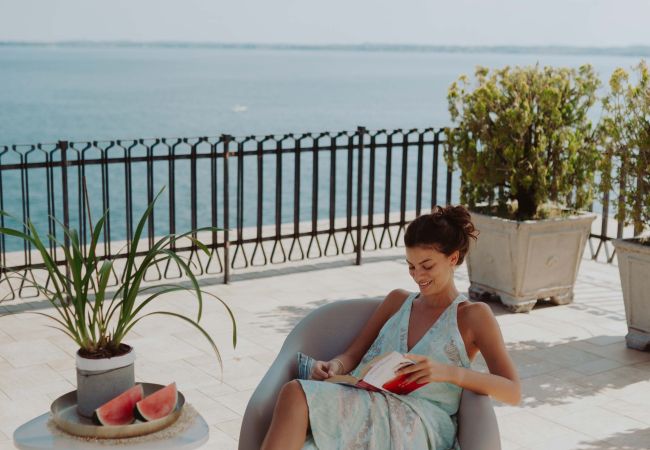 Villa in Moniga del Garda - Villa Dolcelago Lake front