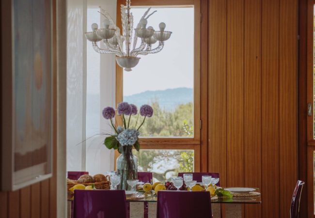 Villa in Moniga del Garda - Villa Dolcelago Lake front