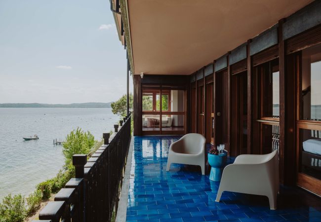 Villa in Moniga del Garda - Villa Dolcelago Lake front