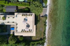 Villa in Moniga del Garda - Villa Dolcelago Lake front