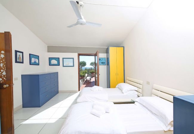 Villa in Manerba del Garda - Villa Elena