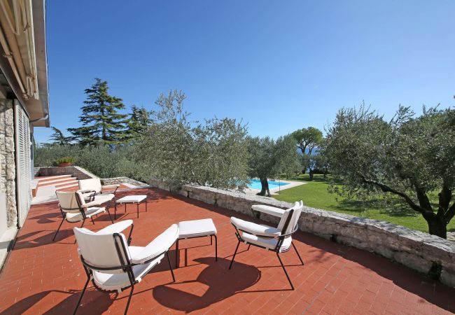 Villa in Manerba del Garda - Villa Elena