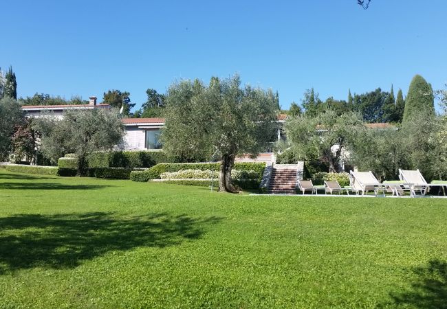 Villa in Manerba del Garda - Villa Elena